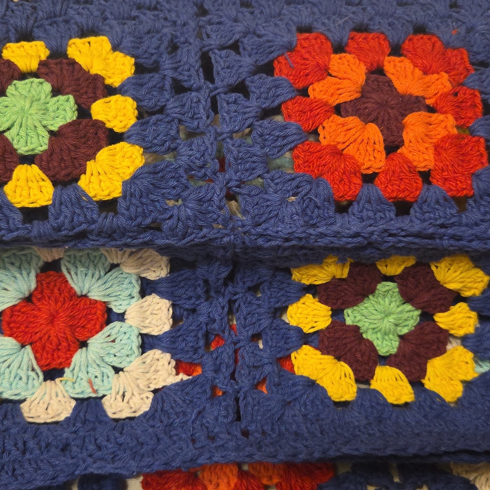 On trend Granny Square Colorful Crochet Vest, os. NEW.